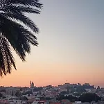 A Medieval Windmill Tower 2bedrooms In The Heart Of Old Town With Magnificent Panoramic Seaview And Cityview Holiday home *