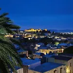 A Medieval Windmill Tower 2bedrooms In The Heart Of Old Town With Magnificent Panoramic Seaview And Cityview Holiday home *
