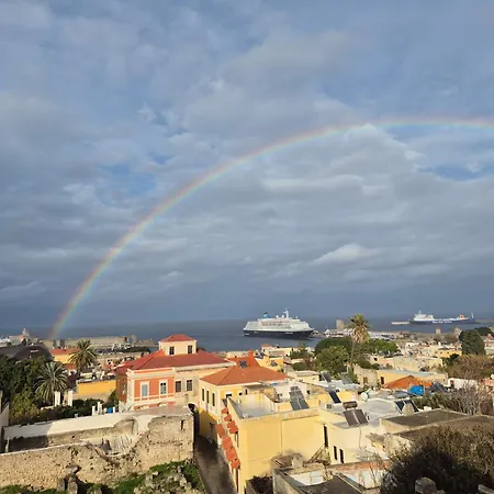 A Medieval Windmill Tower 2bedrooms In The Heart Of Old Town With Magnificent Panoramic Seaview And Cityview Tatil Evi *