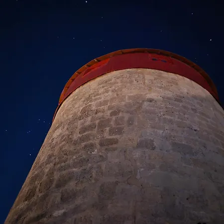 A Medieval Windmill Tower 2bedrooms In The Heart Of Old Town With Magnificent Panoramic Seaview And Cityview Casa de Férias Rhodes City