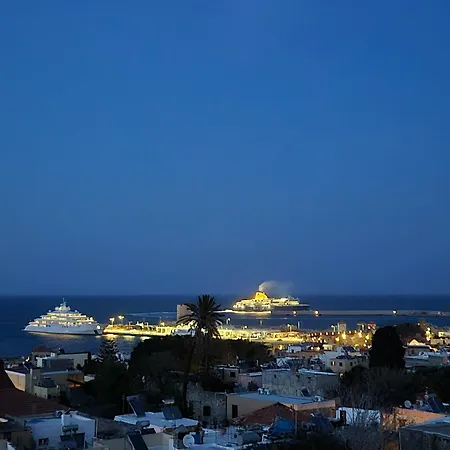 A Medieval Windmill Tower 2bedrooms In The Heart Of Old Town With Magnificent Panoramic Seaview And Cityview *