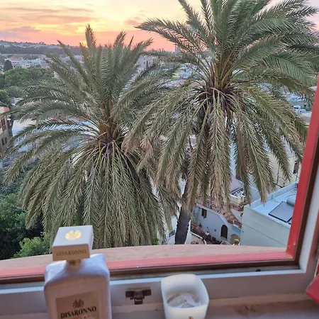 A Medieval Windmill Tower 2bedrooms In The Heart Of Old Town With Magnificent Panoramic Seaview And Cityview