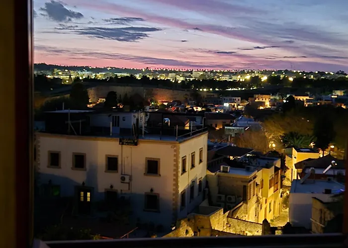 A Medieval Windmill Tower 2bedrooms In The Heart Of Old Town With Magnificent Panoramic Seaview And Cityview *